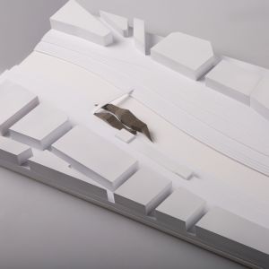 An image containing the scale model.